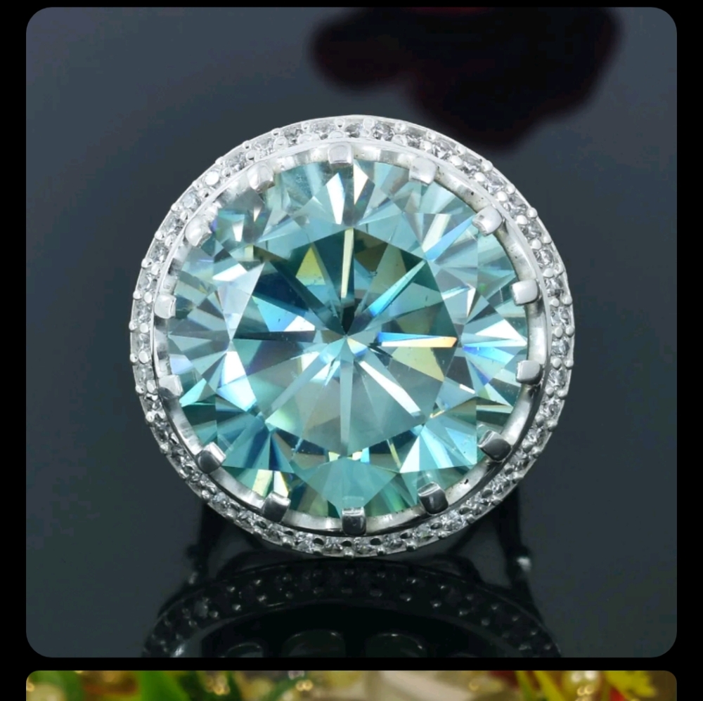 Huge 38.60 Certified Solitaire Diamond Ring